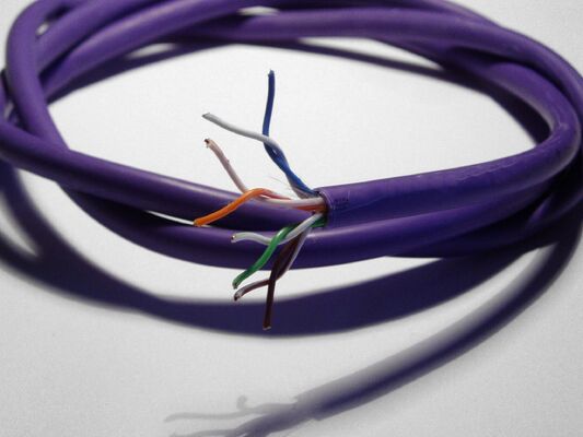 kopen Afgeschermd FTP Cat6A Kabel 600 Meter Ethernetkabel Geschikt voor Gigabit Netwerken Datacenters en Netwerkinstallaties online manufacture